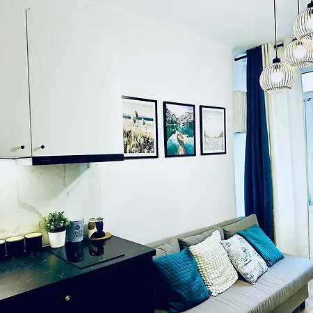 Olivia - Sloneczny W Centrum Warszawy, Plac Unii Lubelskiej, Lazienki Krolewskie, Pole Mokotowskie - 24h Check-in شقة وارسو
