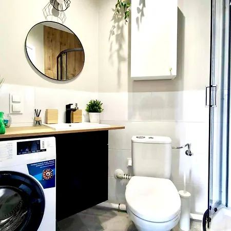 Olivia - Sloneczny W Centrum Warszawy, Plac Unii Lubelskiej, Lazienki Krolewskie, Pole Mokotowskie - 24h Check-in * Warsaw