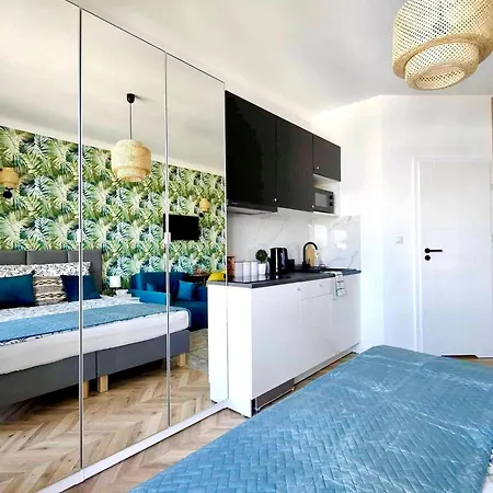 Olivia - Sloneczny W Centrum Warszawy, Plac Unii Lubelskiej, Lazienki Krolewskie, Pole Mokotowskie - 24h Check-in Warsaw