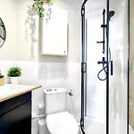 Apartament Olivia - Słoneczny W Centrum Warszawy, Plac Unii Lubelskiej, łazienki Królewskie, Pole Mokotowskie - 24h Check-in *
