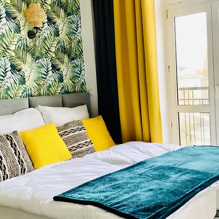 Olivia - Słoneczny W Centrum Warszawy, Plac Unii Lubelskiej, łazienki Królewskie, Pole Mokotowskie - 24h Check-in Apartament *