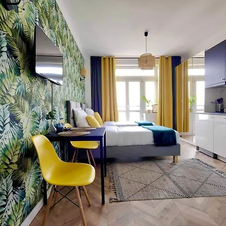 Apartamento Olivia - Słoneczny W Centrum Warszawy, Plac Unii Lubelskiej, łazienki Królewskie, Pole Mokotowskie - 24h Check-in Varsovia